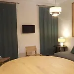 La Maison Des Vendangeurs Sur * Gruissan