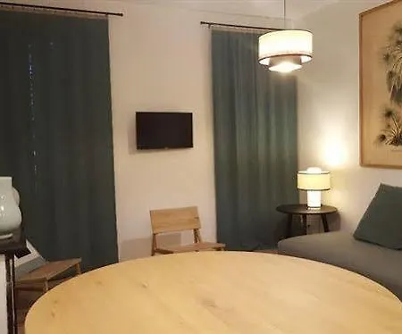 La Maison Des Vendangeurs Sur * Груиссан